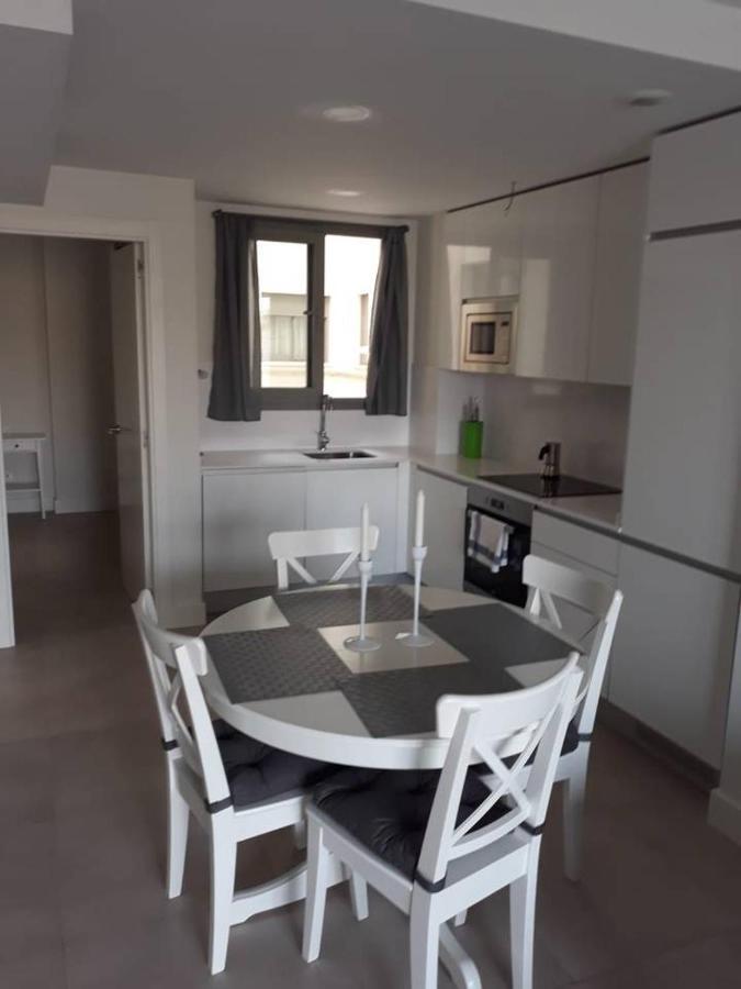 Apartamento En Primera Linea De Playa, Con Piscina Y Garaje En Torrox Costa Buitenkant foto